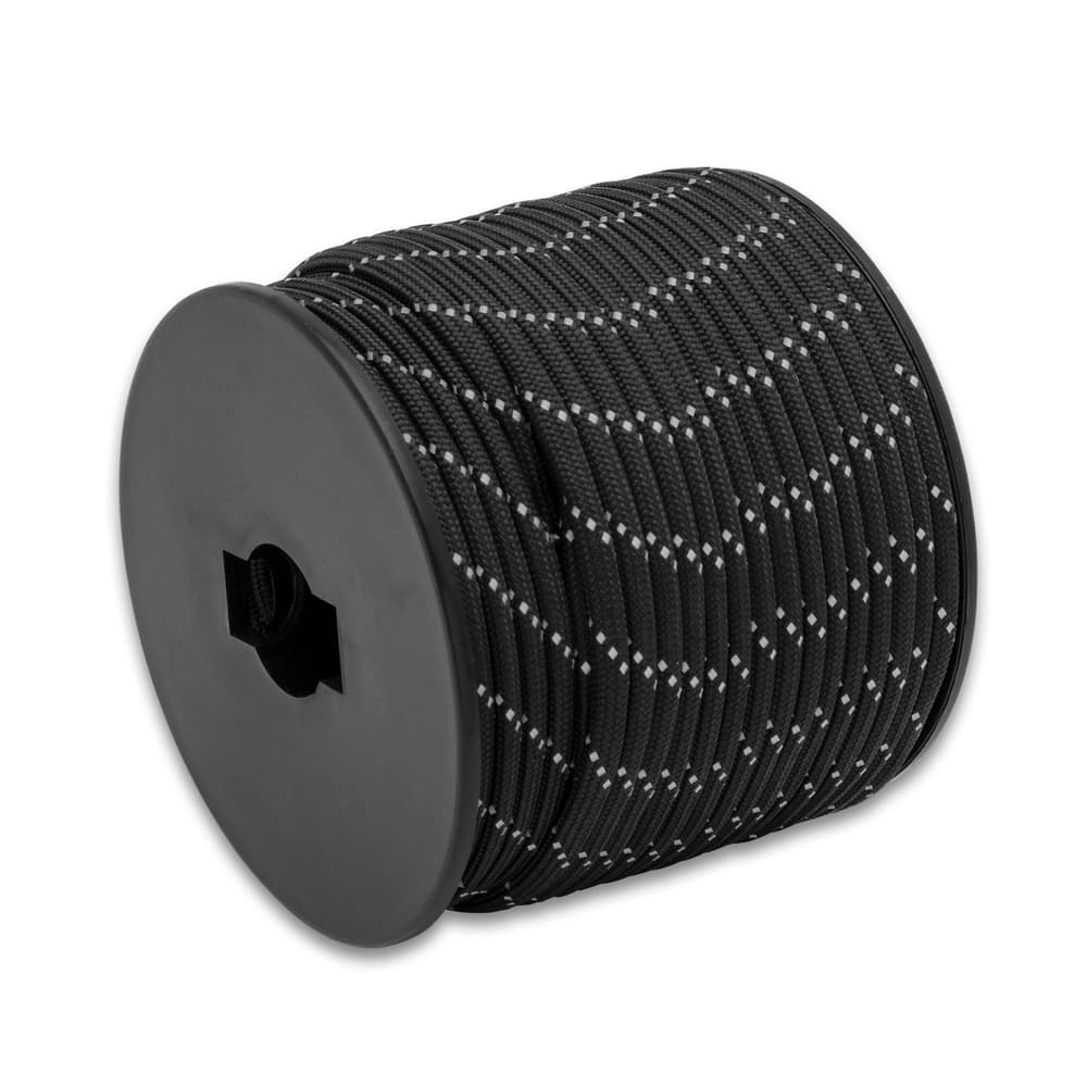 This is a spool of 100 feet of seven-strand paracord. image number 1